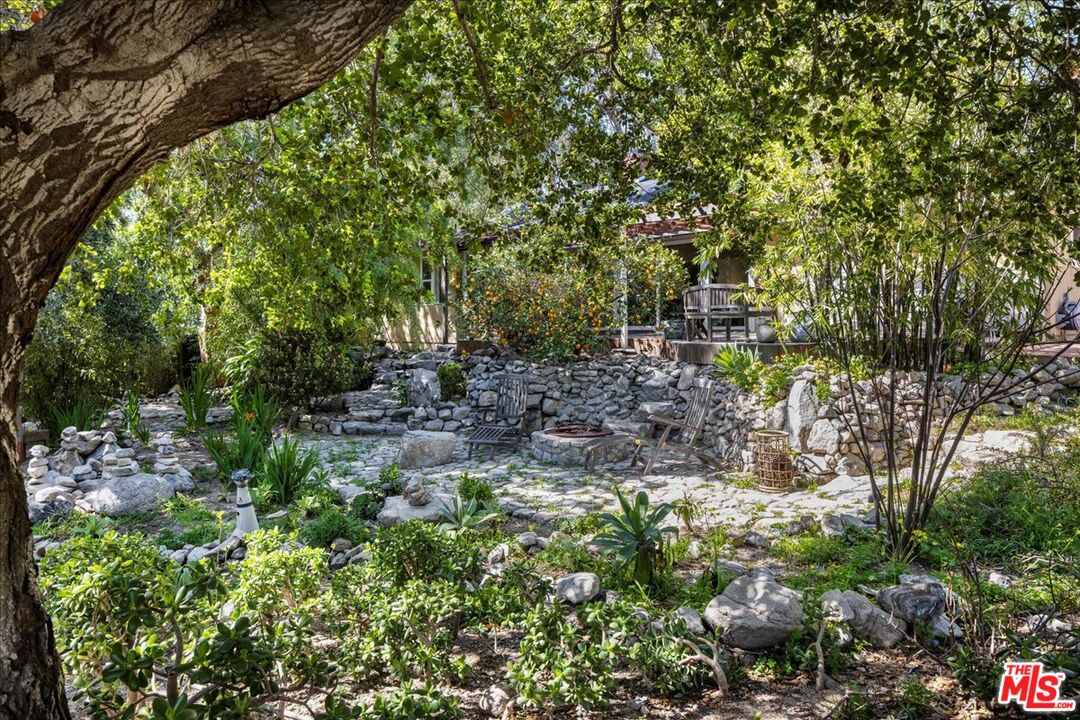 6867 Apperson Street Tujunga, CA 91042 - Photo 32 of 54
