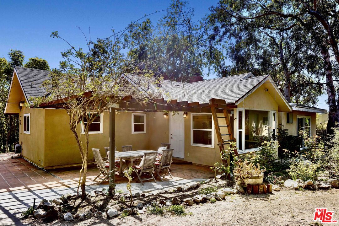 6867 Apperson Street Tujunga, CA 91042 - Photo 44 of 54