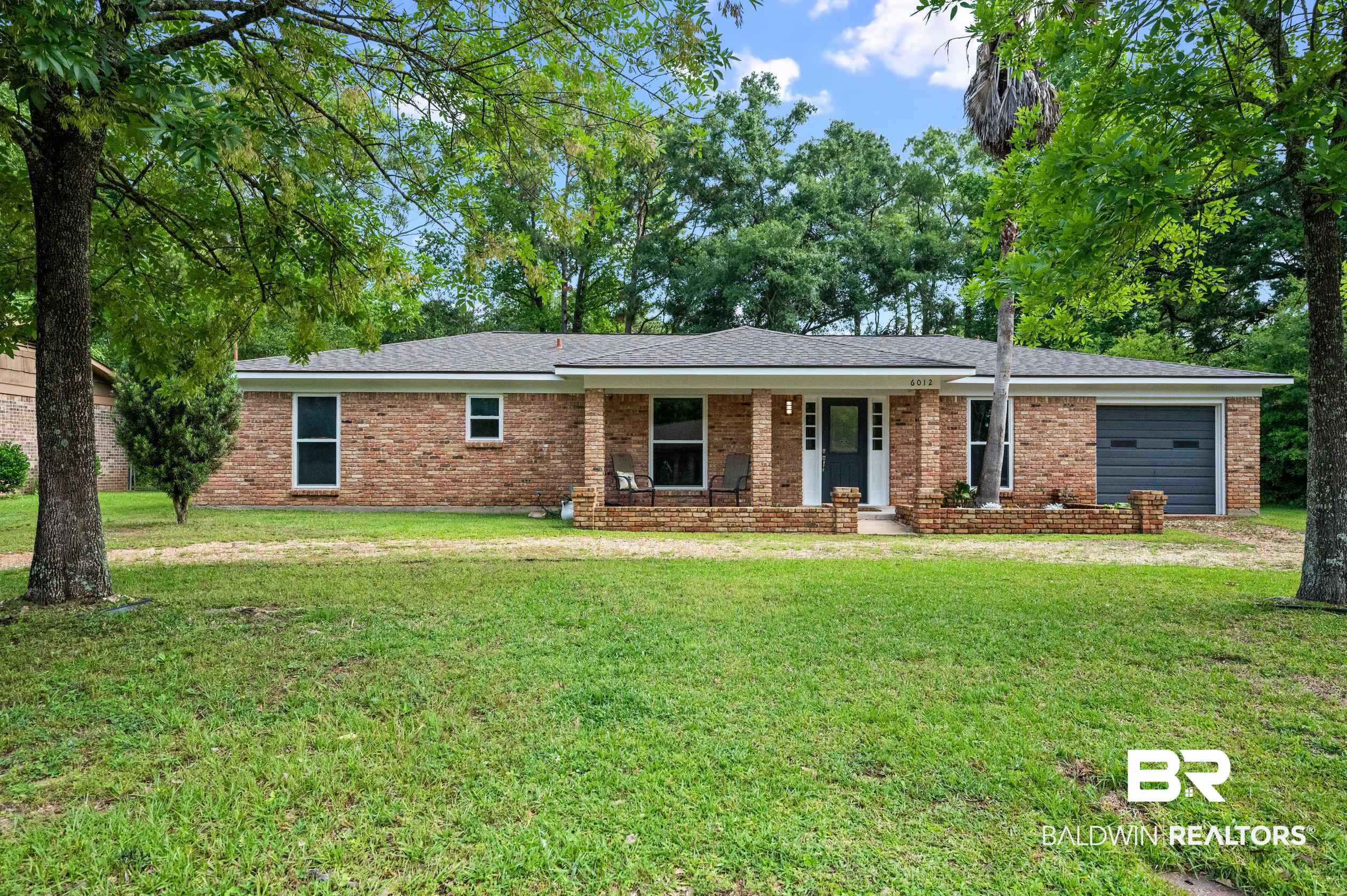 6012 Booker Circle Mobile, AL 36693 - Photo 2 of 34