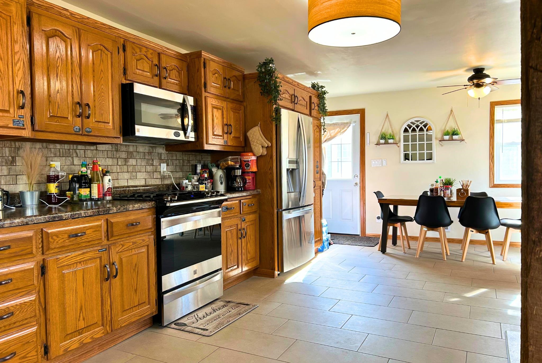 918 Grognet Street Green Bay, WI 54302 - Photo 5 of 30