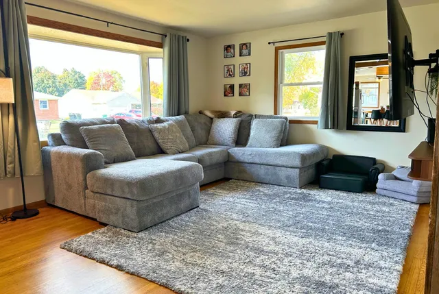 $289,900 | 918 Grognet Street, Green Bay, WI 54302