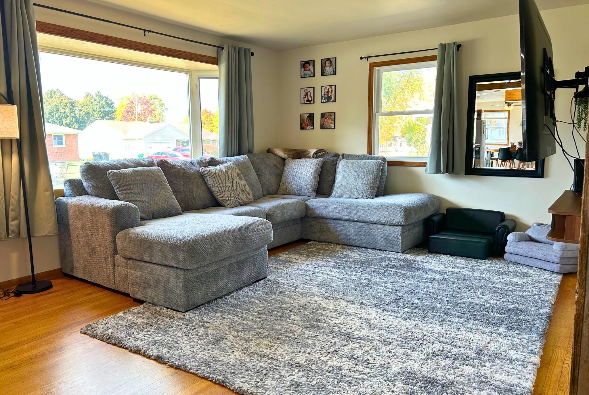 918 Grognet Street Green Bay, WI 54302 - Photo 9 of 30