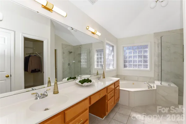 $870,000 | 8127 Grahamson Lane, Charlotte, NC 28269