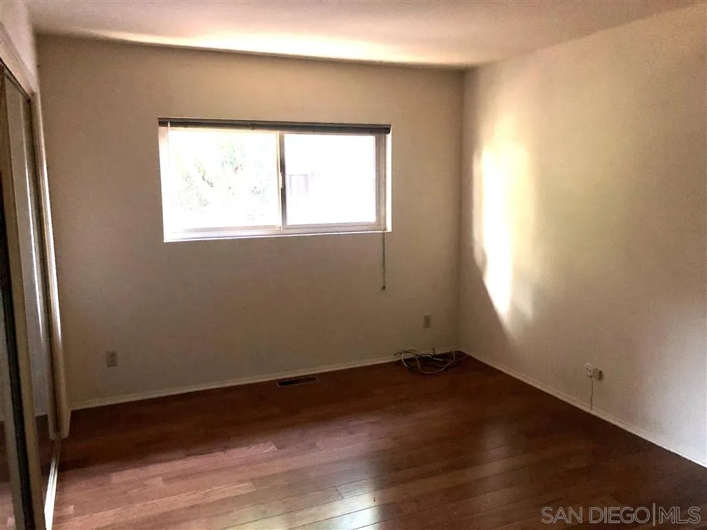 705 Berkeley Way Vista, CA 92084 - Photo 12 of 25 Gallery Image 12