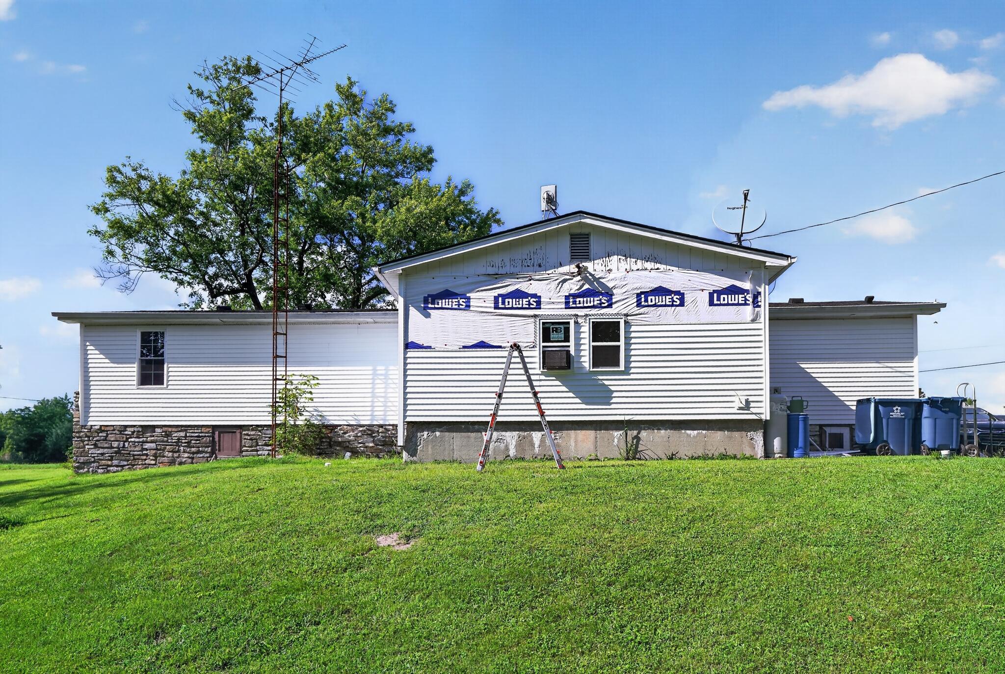 1321 Kays Road Lawrenceburg, KY 40342 - Photo 49 of 60 02_1321_Kays_Rd-Exterior-7264