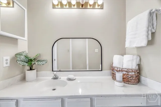 $449,000 | 3005 River Drive, Unit 302, Savannah, GA 31404