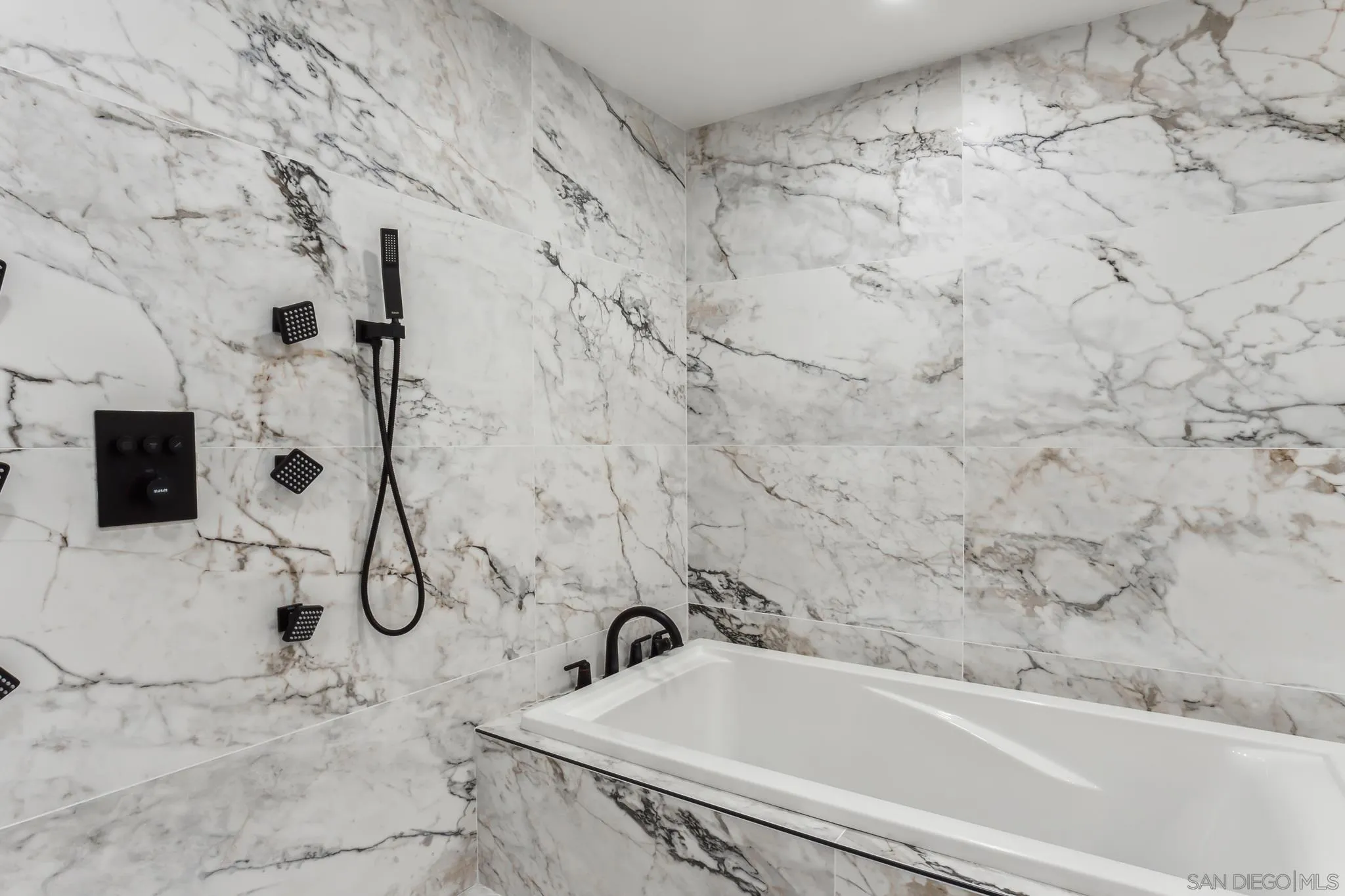 1326 Farmer Road Julian, CA 92036 - Photo 24 of 65 a bathroom with a bathtub and a shower