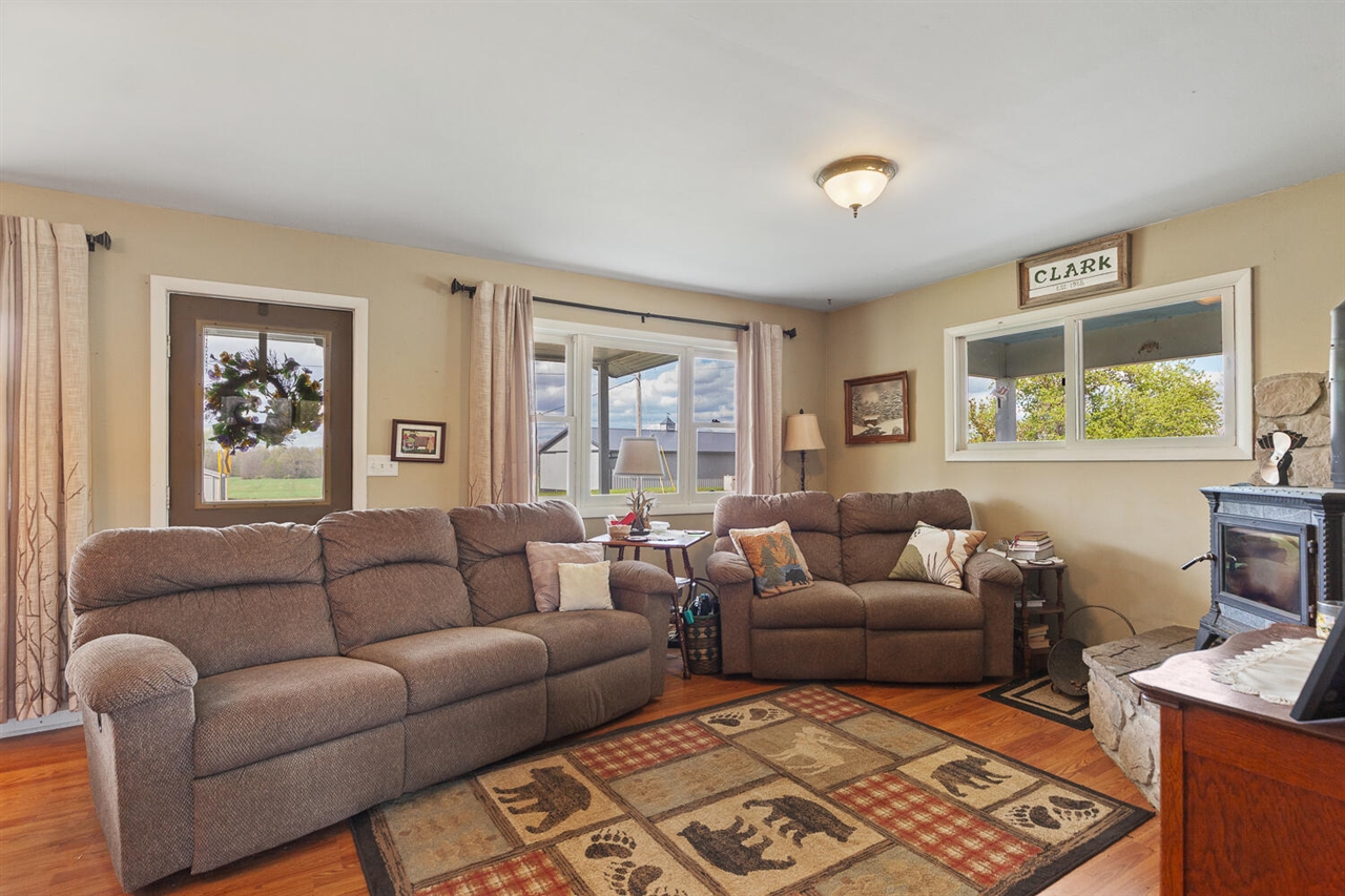 14321 West Austin Road Manchester, MI 48158 - Photo 17 of 54 Gallery Image 17