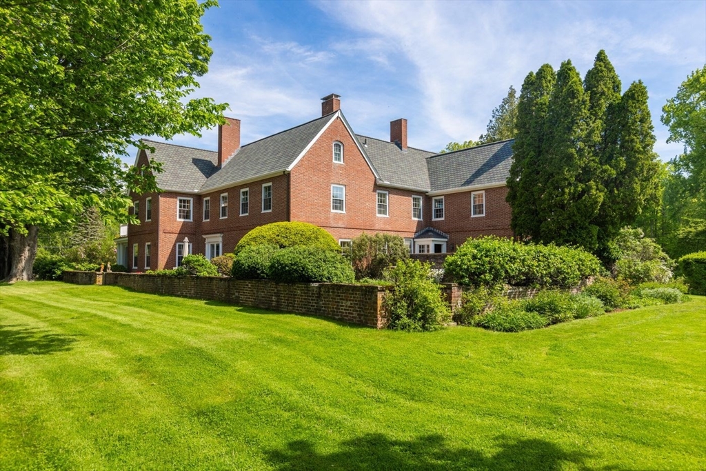 82 River Road Topsfield, MA 01983 - Photo 4 of 42