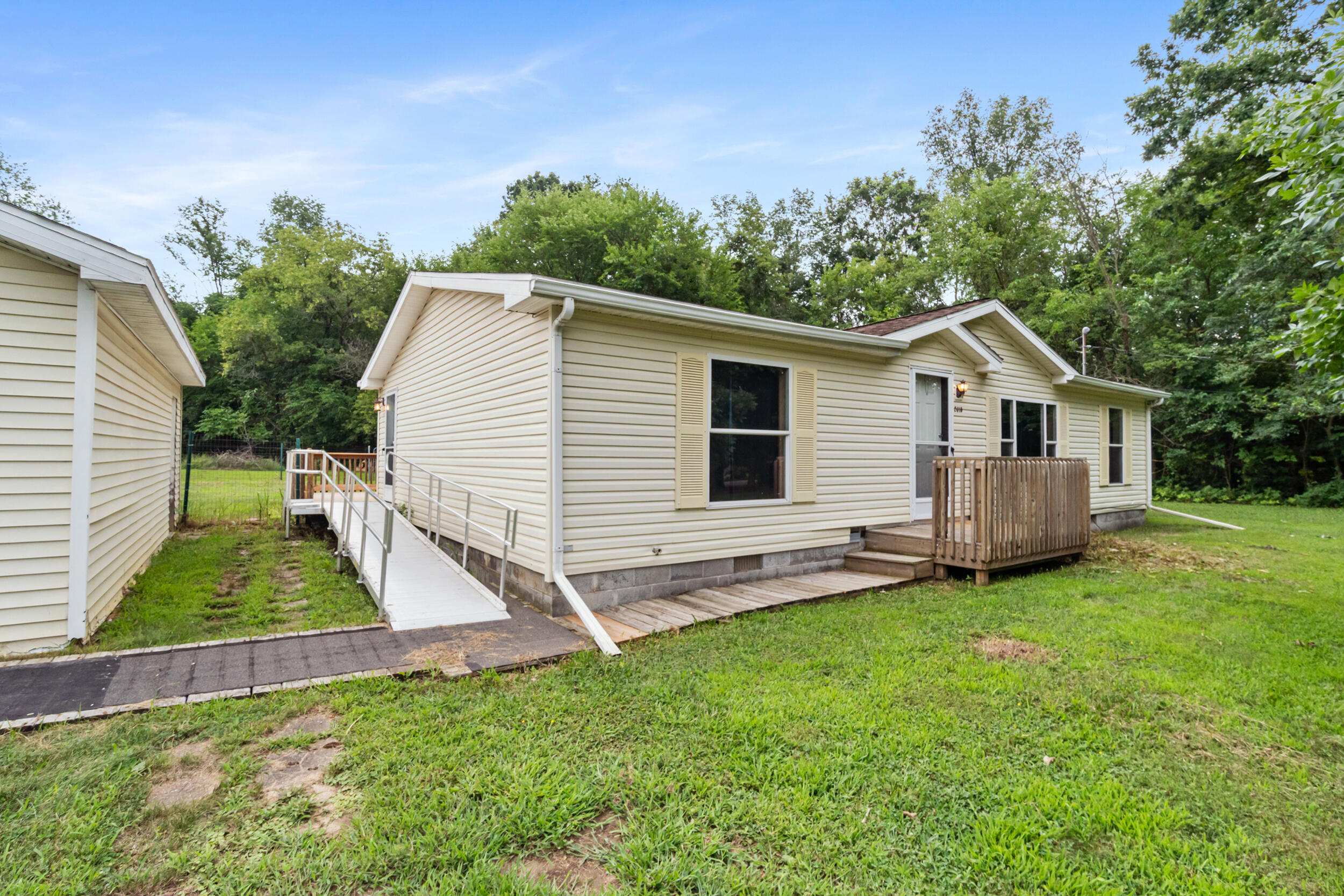 2615 Chapel Road Parma, MI 49269 - Photo 5 of 45 2615 Chapel Rd, Parma, MI 49269