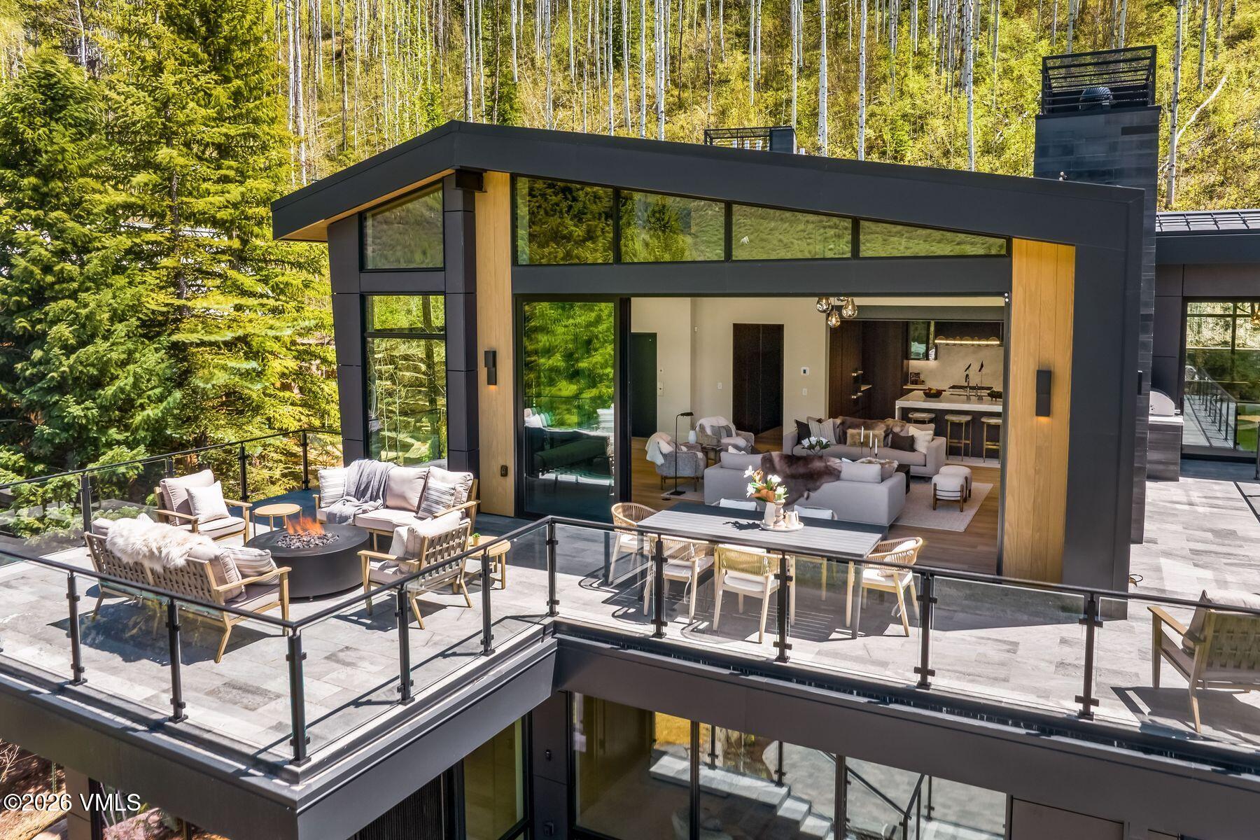1150 Ptarmigan Road Vail, CO 81657 - Photo 6 of 46 photo_online_006