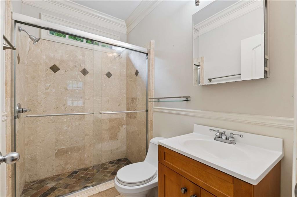 1530 Oakview Road Decatur, GA 30030 - Photo 17 of 49 Gallery Image 17