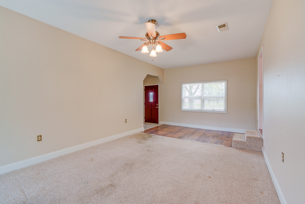 1104 Airport Road Mount Vernon, IL 62864 - Photo 40 of 46