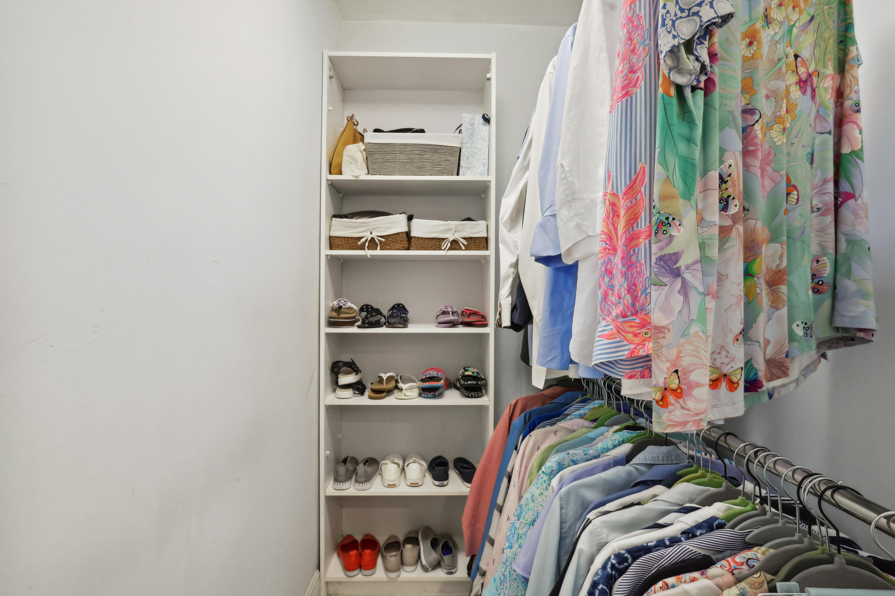 5631 Coach House Circle, Unit D Boca Raton, FL 33486 - Photo 16 of 17 Master Walking Closet