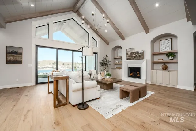$1,899,990 | 3537 North Harvest Moon Way, Eagle, ID 83616