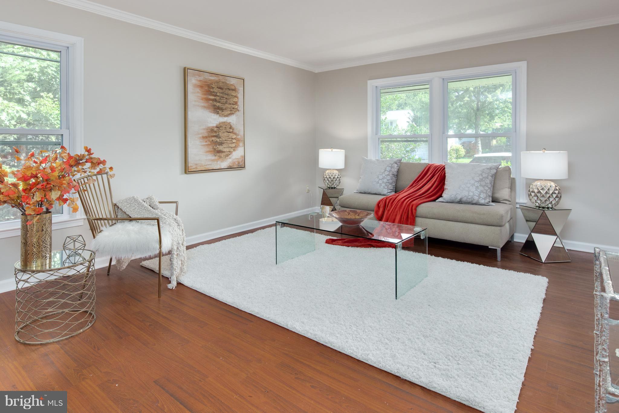 8903 Arley Drive Springfield, VA 22153 - Photo 2 of 30 Living Room
