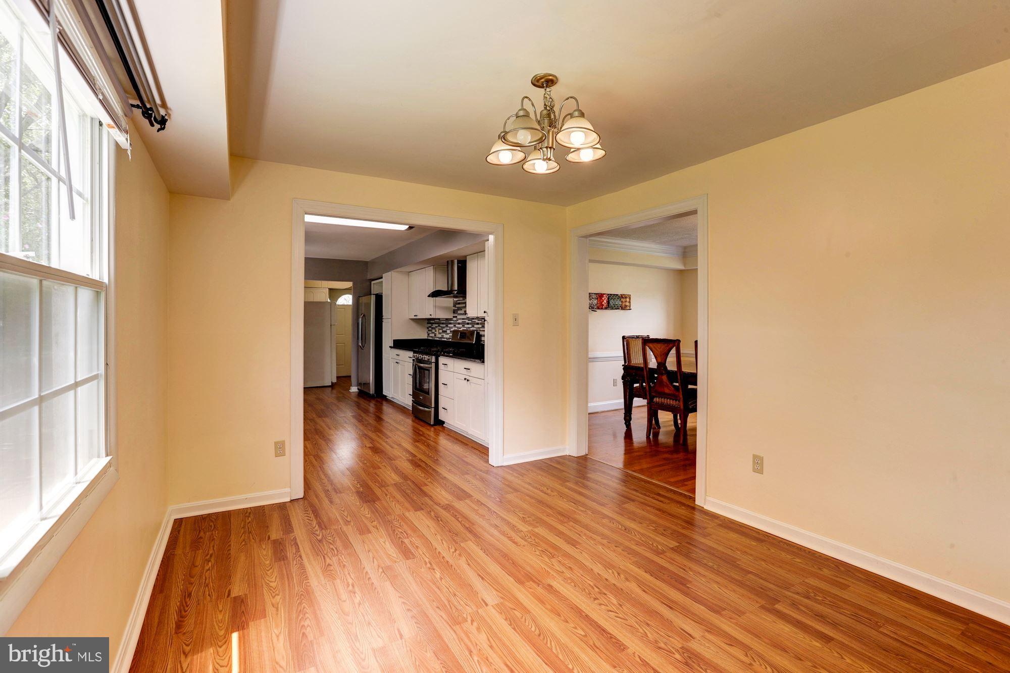 13231 Poplar Tree Road Fairfax, VA 22033 - Photo 12 of 32 Gallery Image 12