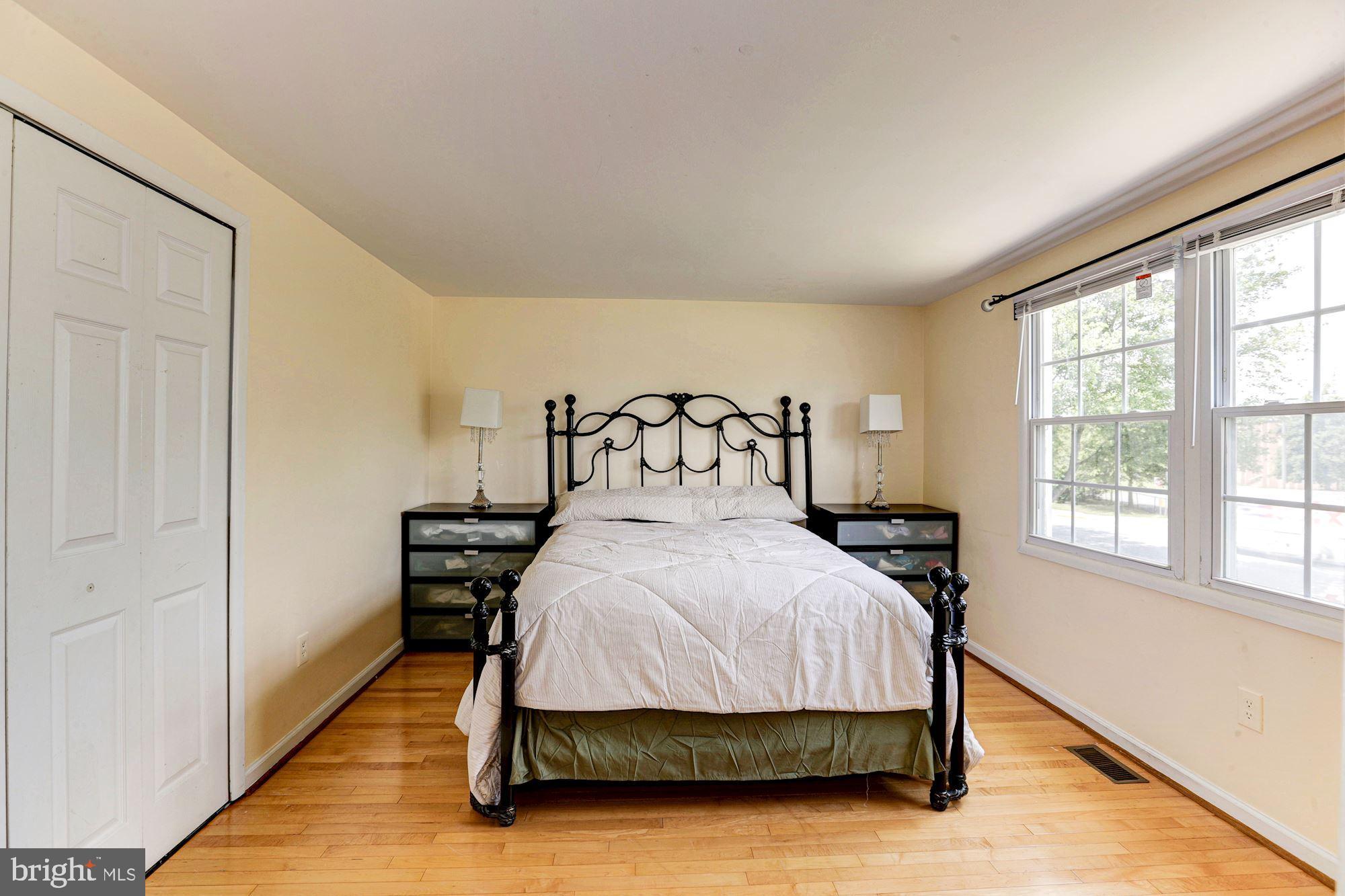 13231 Poplar Tree Road Fairfax, VA 22033 - Photo 22 of 32 Gallery Image 22