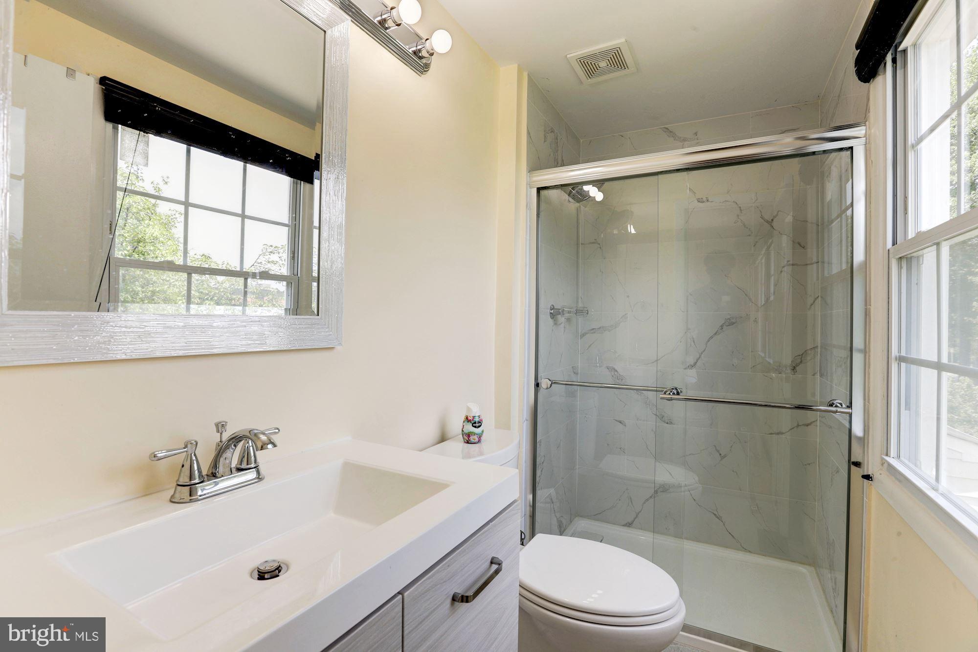 13231 Poplar Tree Road Fairfax, VA 22033 - Photo 23 of 32 Gallery Image 23