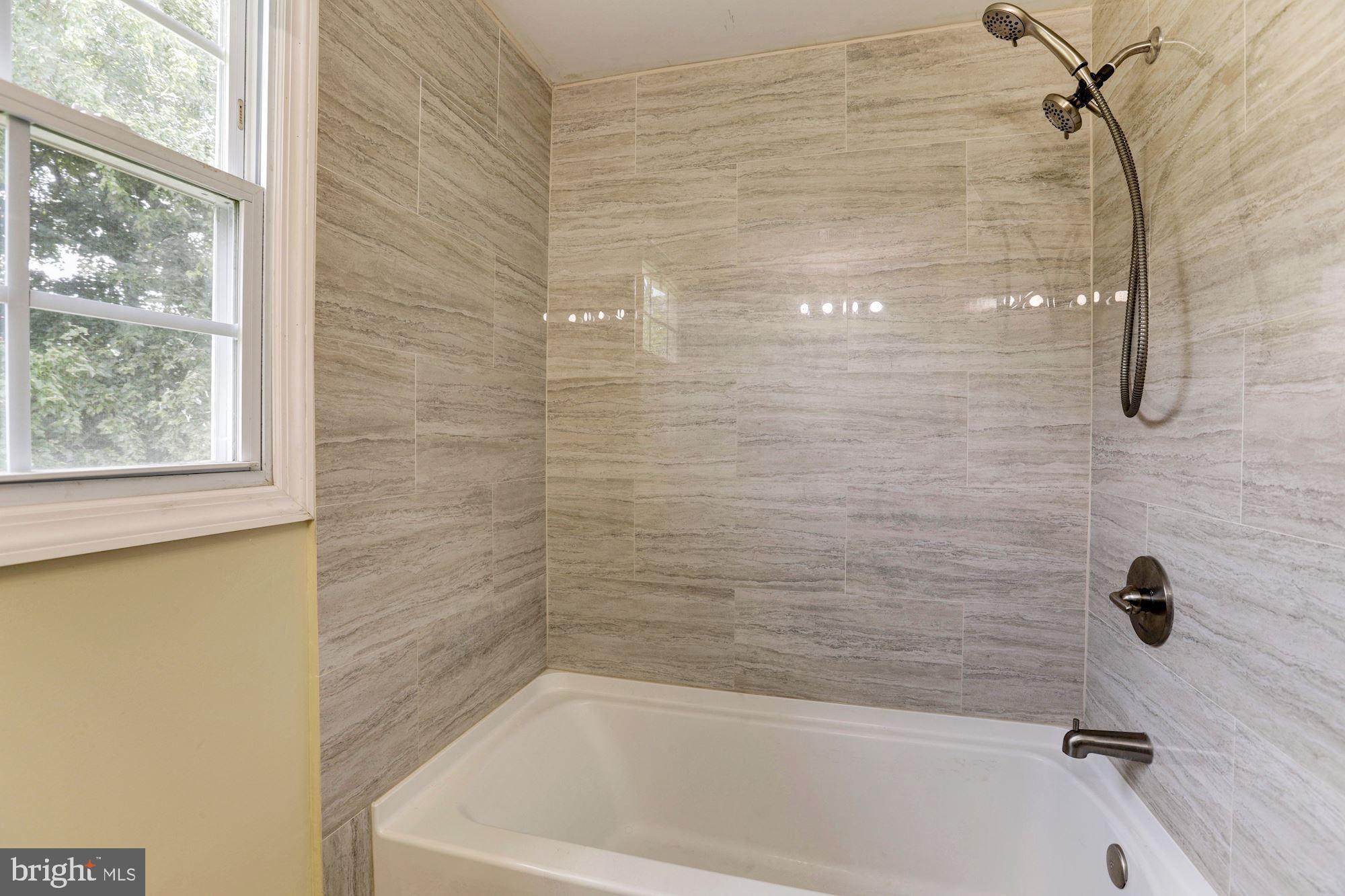 13231 Poplar Tree Road Fairfax, VA 22033 - Photo 24 of 32 Gallery Image 24