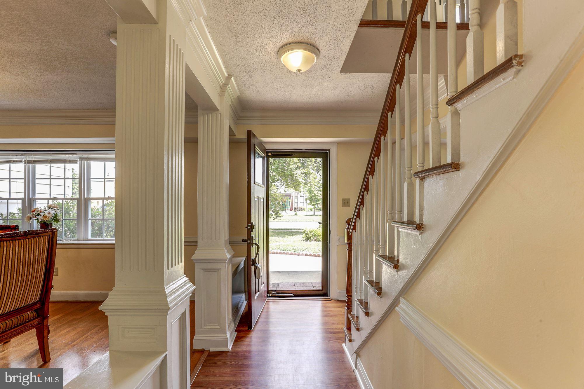 13231 Poplar Tree Road Fairfax, VA 22033 - Photo 5 of 32 Gallery Image 5