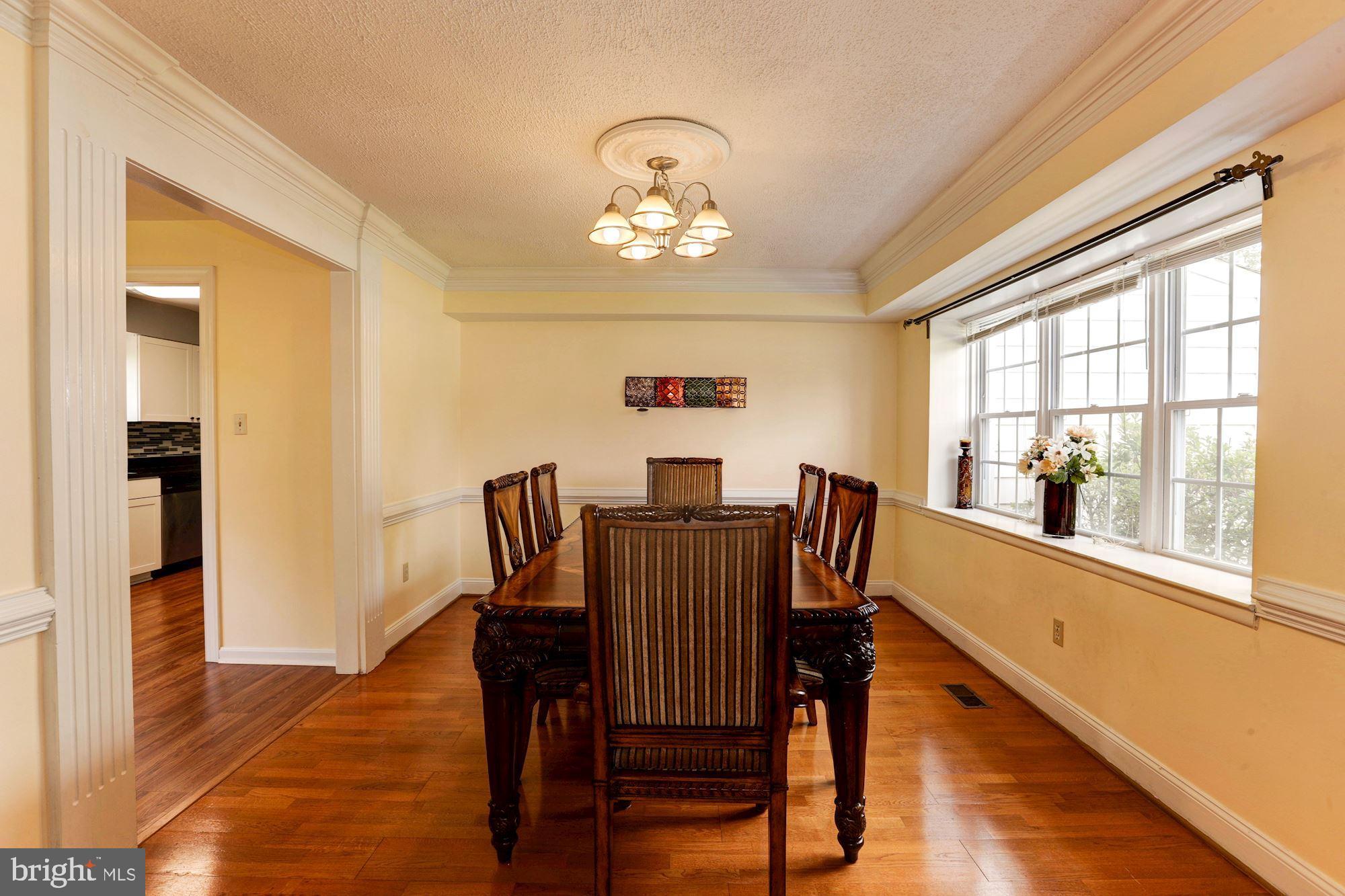 13231 Poplar Tree Road Fairfax, VA 22033 - Photo 10 of 32 Gallery Image 10