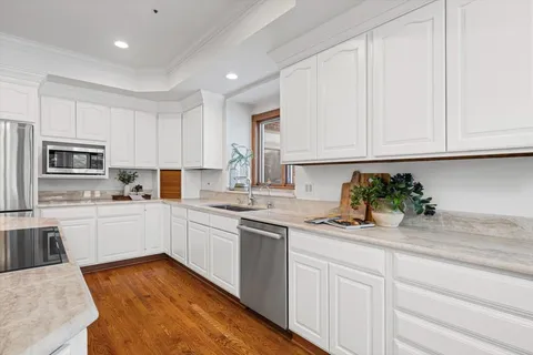 4588 Pamela Court, Long Grove, IL 60047