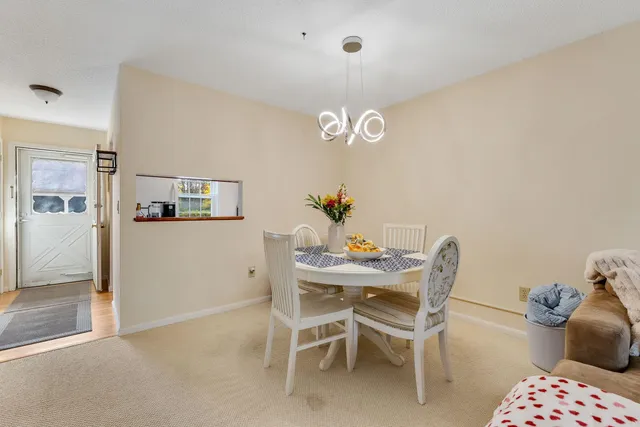 $299,000 | 24 Hayes Avenue, South Burlington, VT 05403