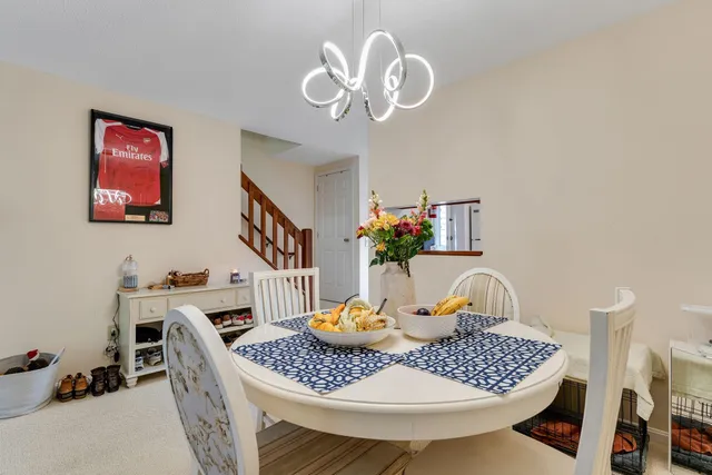 $299,000 | 24 Hayes Avenue, South Burlington, VT 05403