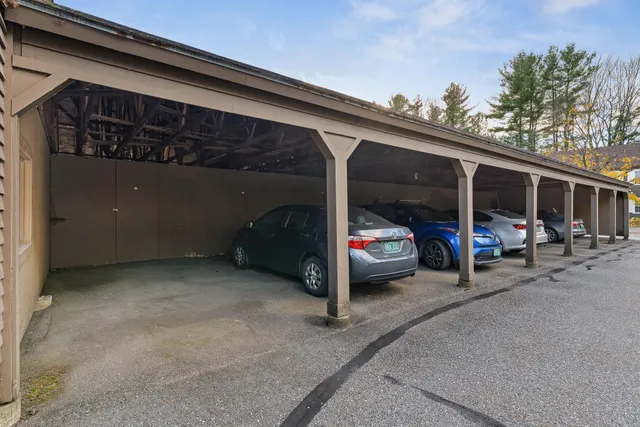 $299,000 | 24 Hayes Avenue, South Burlington, VT 05403