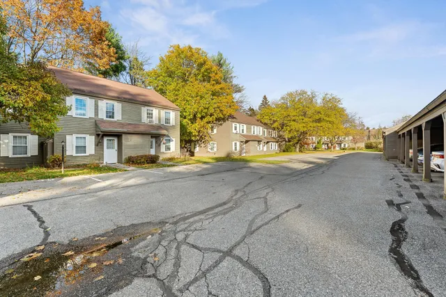 $299,000 | 24 Hayes Avenue, South Burlington, VT 05403