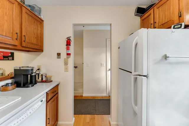 $299,000 | 24 Hayes Avenue, South Burlington, VT 05403