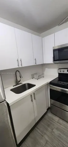 $1,550 | 1 Northeast 78th Street, Unit A, Miami, FL 33138