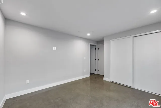 $739,000 | 919 1/2 North Benton Way, Los Angeles, CA 90026