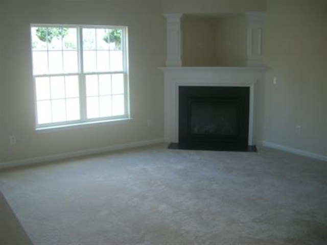 4 Tralee Lane Greer, SC 29650 - Photo 4 of 5 Gallery Image 4