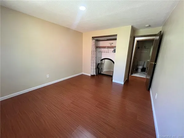 $1,700 | 44 Surrey Drive, Unit A6, Newington, CT 06111