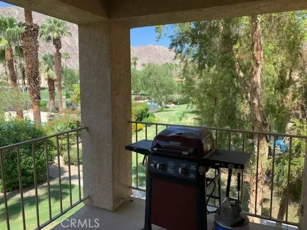 a view of a lake in middle of the town