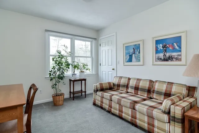 $1,600,000 | 10 Sundance Way, Natick, MA 01760