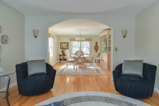 $1,600,000 | 10 Sundance Way, Natick, MA 01760