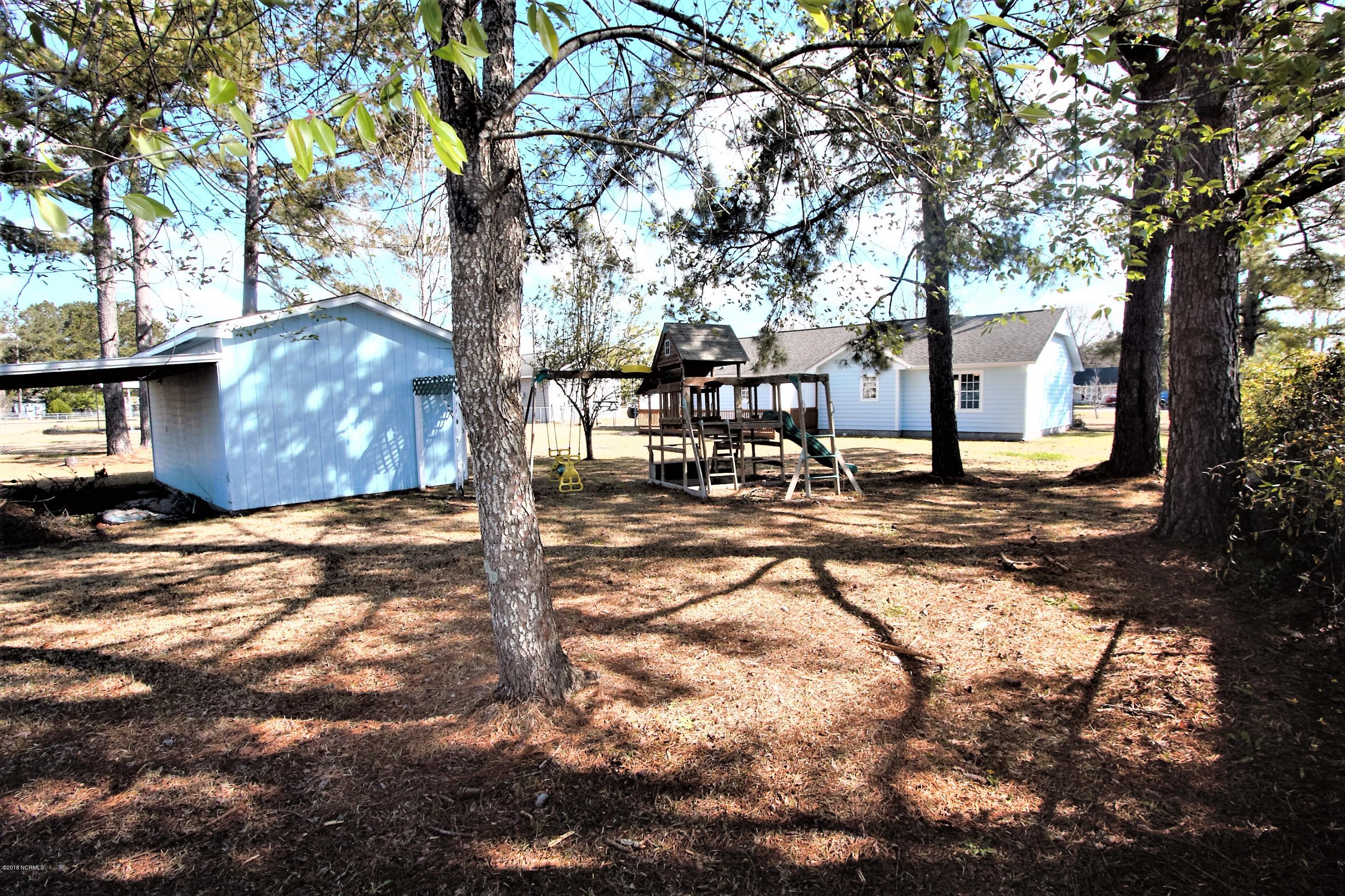 307 Riggs Road Hubert, NC 28539 - Photo 23 of 28 IMG_2746 (2)
