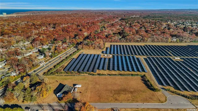 $979,000 | Rt-25a, Shoreham, NY 11786
