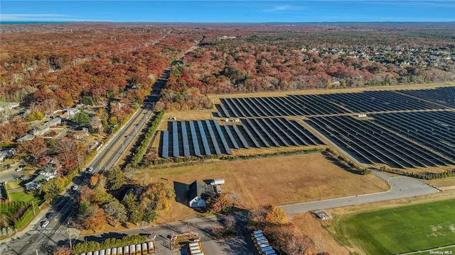 $979,000 | Rt-25a, Shoreham, NY 11786