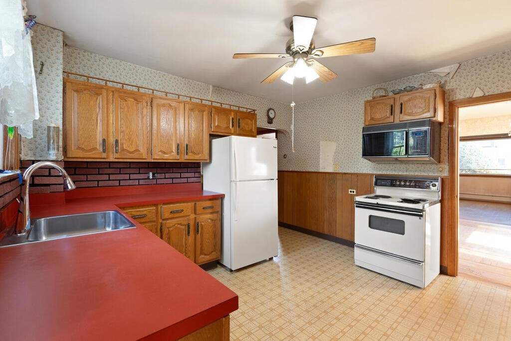 11 Upland Road Everett, MA 02149 - Photo 20 of 28 Gallery Image 20
