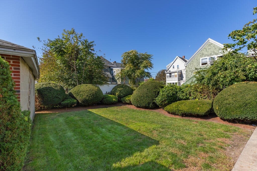 11 Upland Road Everett, MA 02149 - Photo 6 of 28 Gallery Image 6