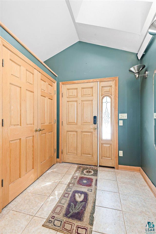 3417 Trinity Road Duluth, MN 55811 - Photo 4 of 37 Gallery Image 4