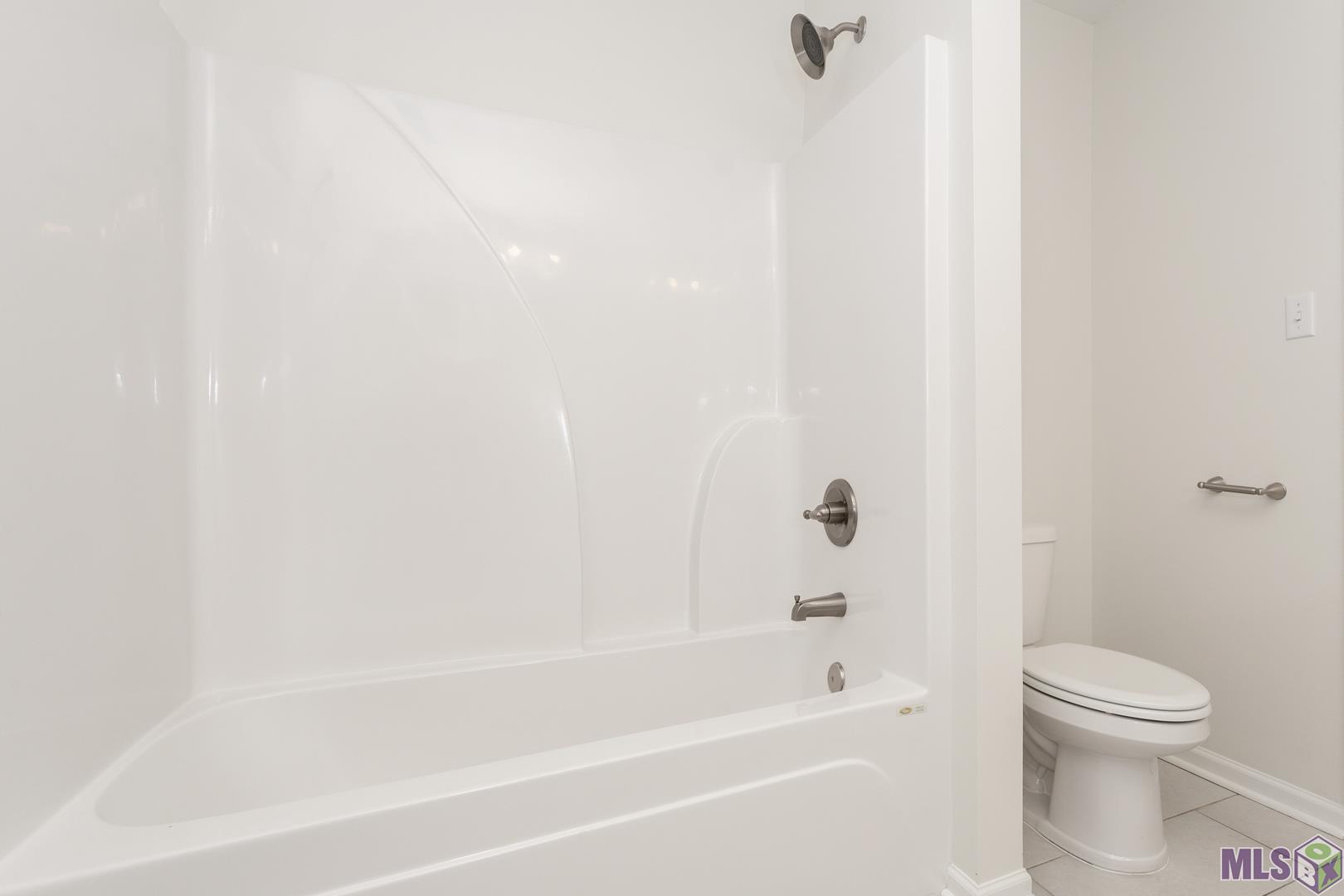 8838 Pecan Tree Drive Baton Rouge, LA 70810 - Photo 6 of 11