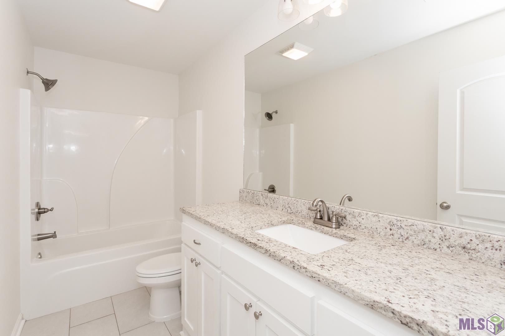 8838 Pecan Tree Drive Baton Rouge, LA 70810 - Photo 7 of 11