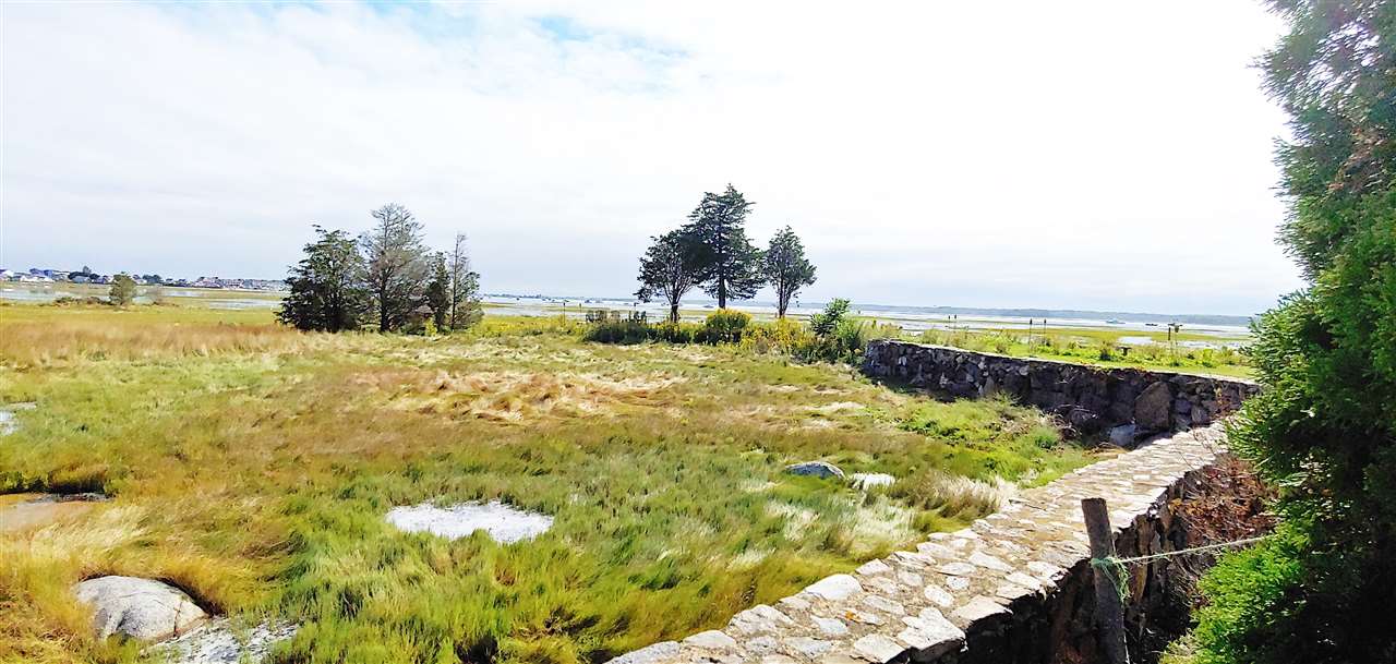 165 Island Path Hampton, NH 03842 - Photo 33 of 34 Gallery Image 33