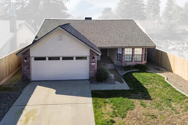 $379,000 | 1931 South W Court, Visalia, CA 93277