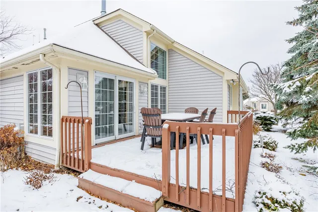 $549,900 | 125 Regatta Drive, Webster, NY 14580